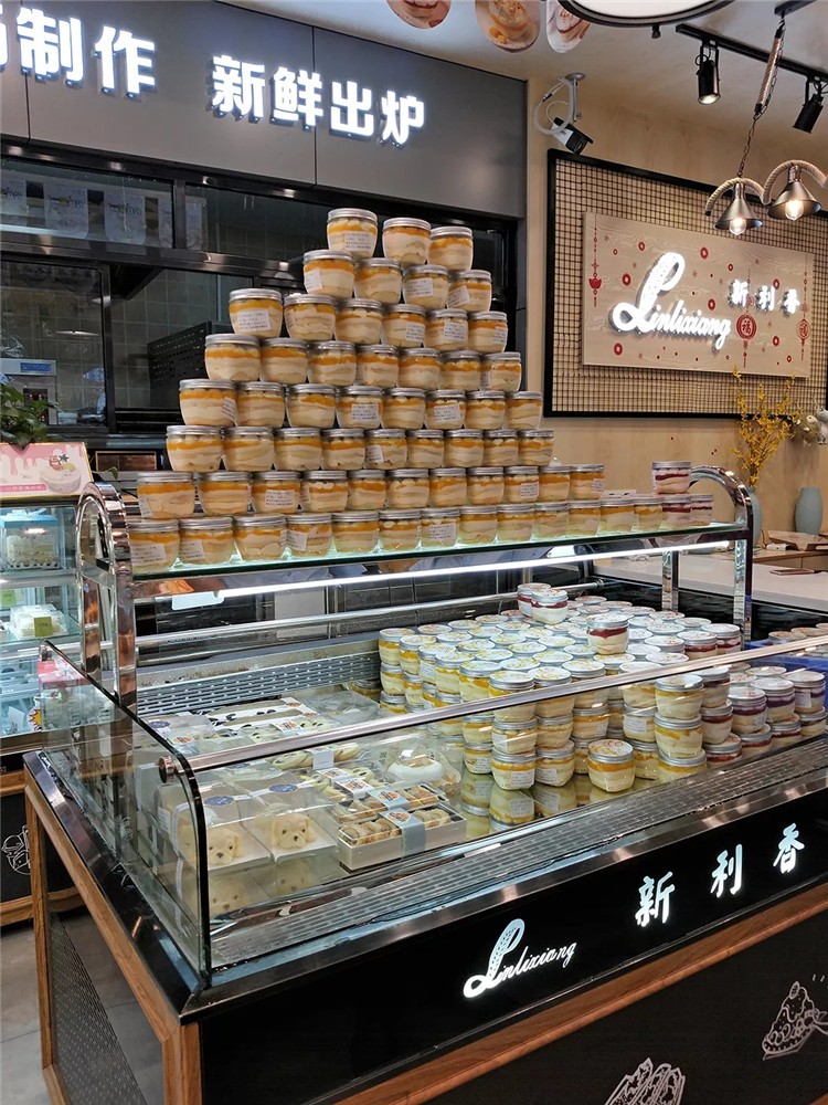 美果樹醬心裸蛋糕